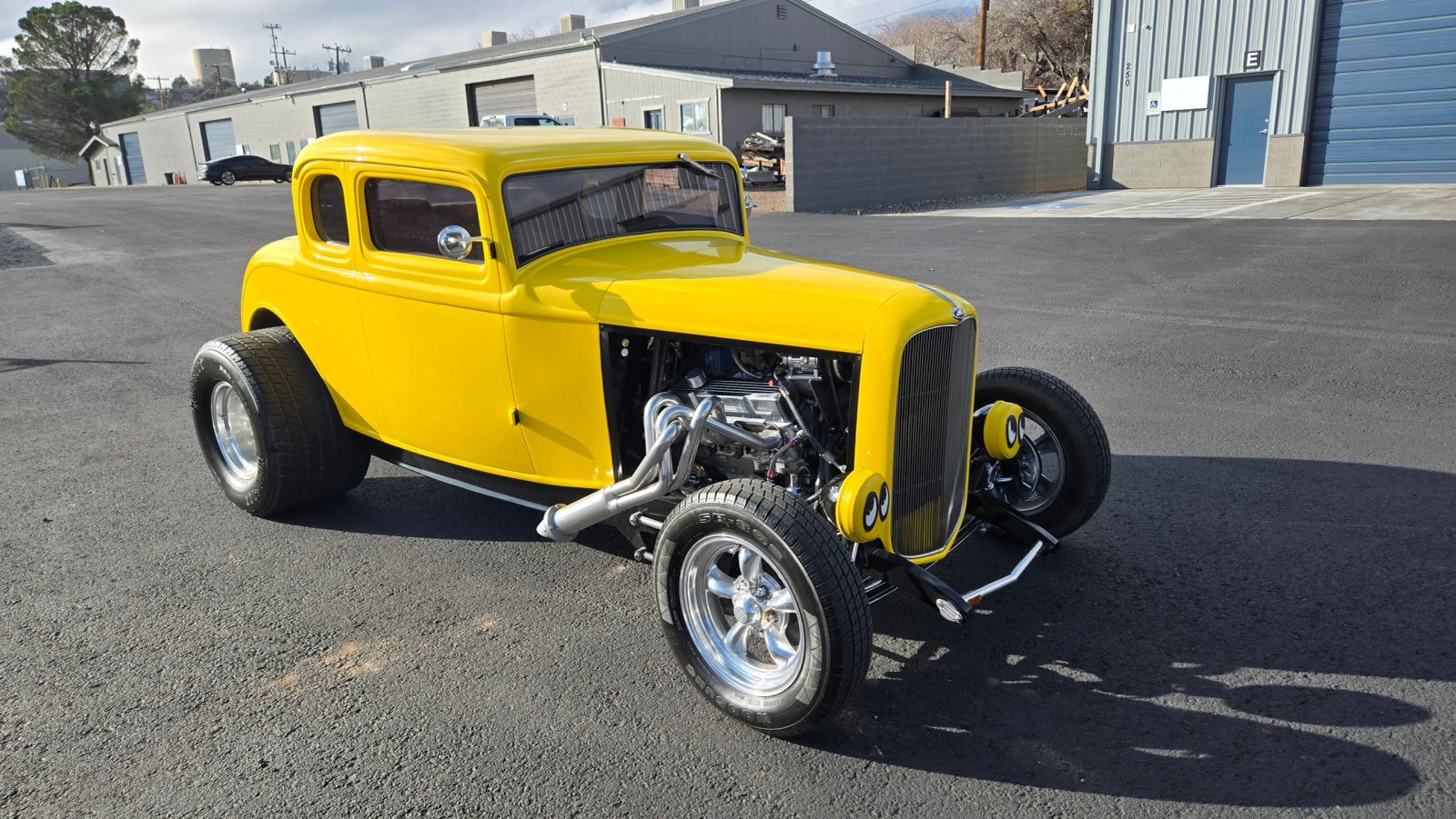 Yellow hot rod roadster